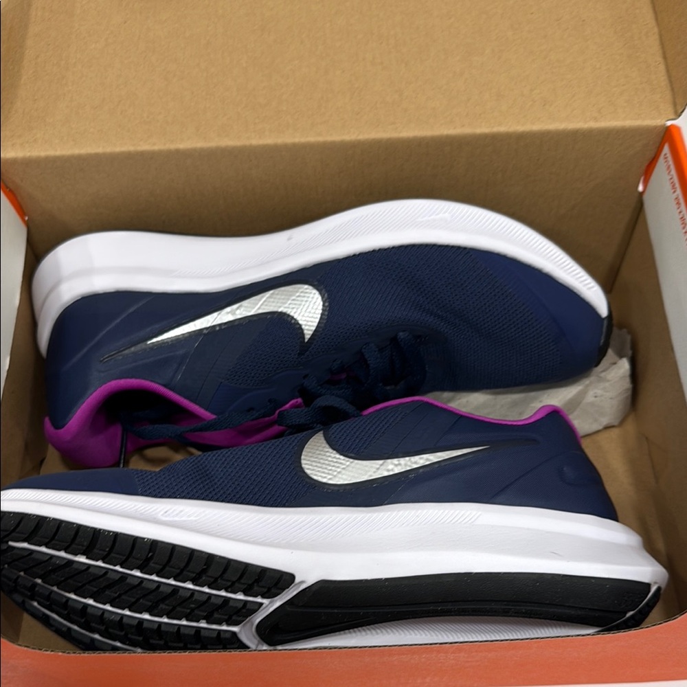 Nike Blue and Purple Running Shoes